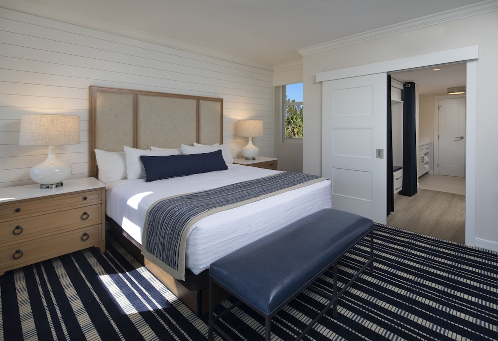 Junior Studio Suite, Beach View photo 3