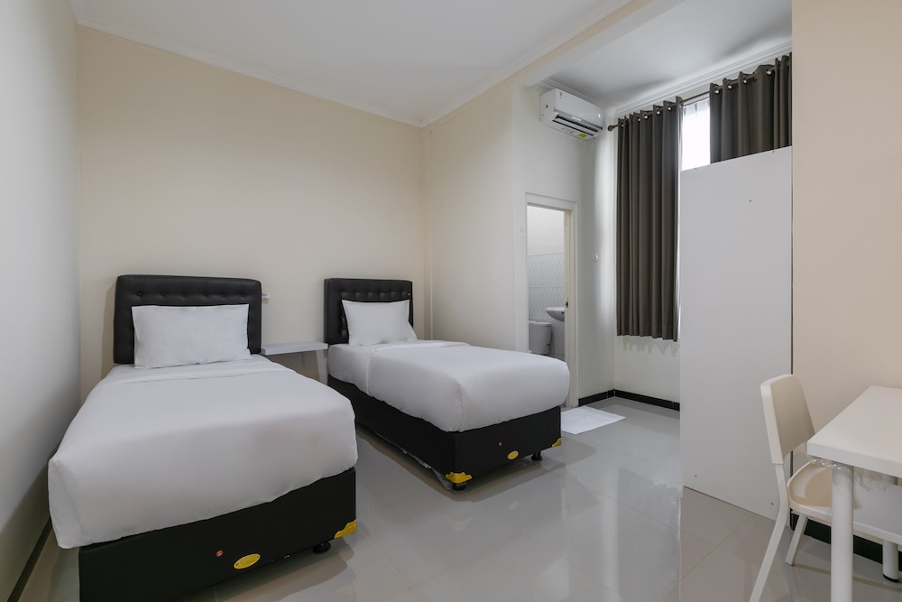 Deluxe Twin Room photo 1