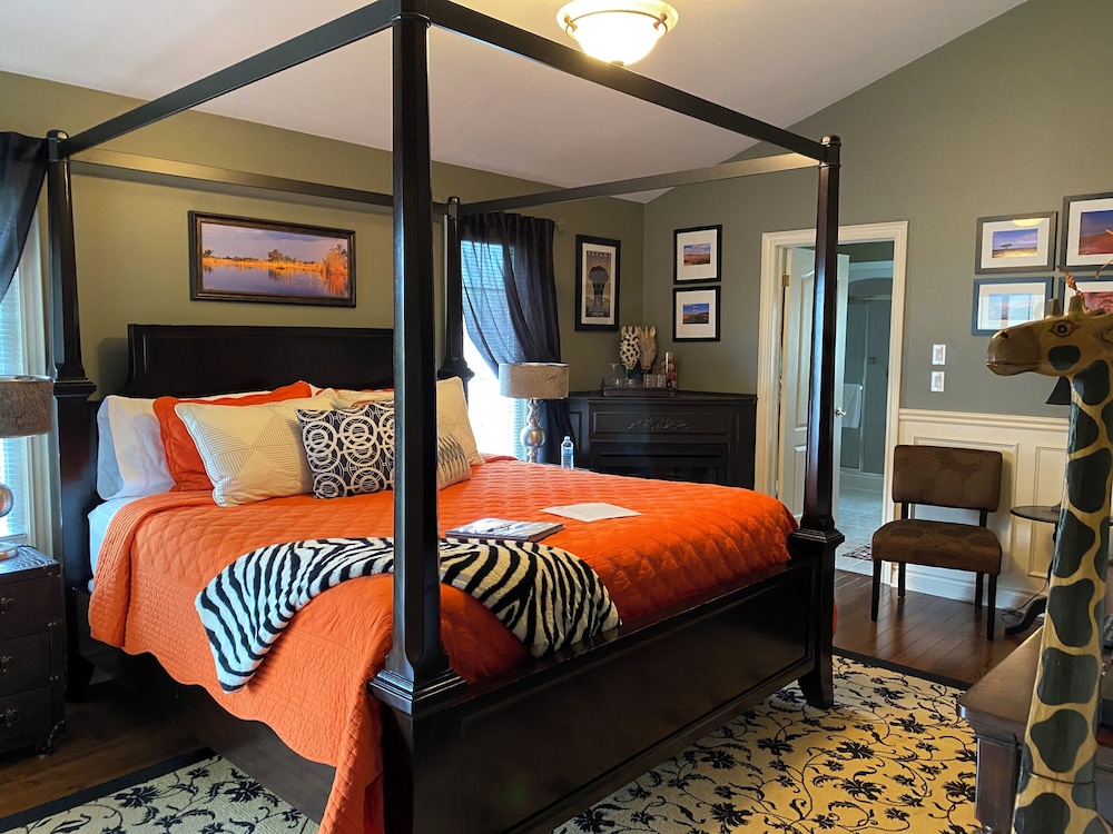 Suite, 1 King Bed (Serengeti Suite)