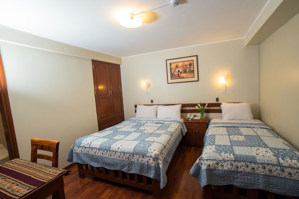 Double Room - Photo 16