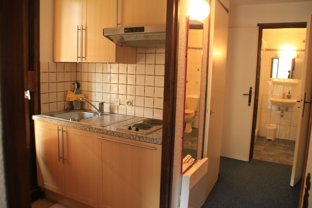 Apartment photo 3