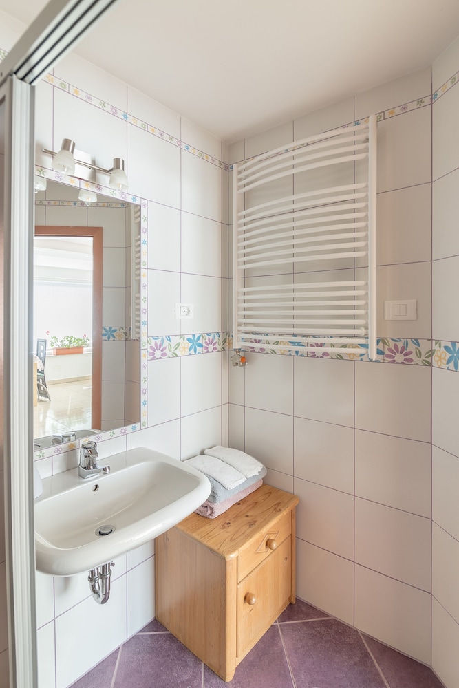 Deluxe Apartment, 1 Bedroom, Non Smoking, Kitchen, photo 6