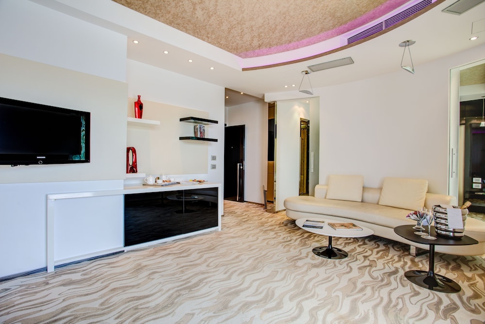 Luxury Suite (4 people) photo 3
