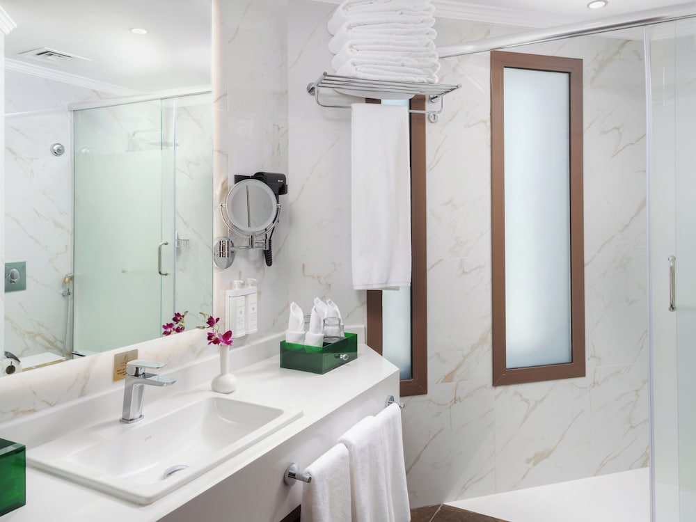Superior Suite Haram View - Photo 6