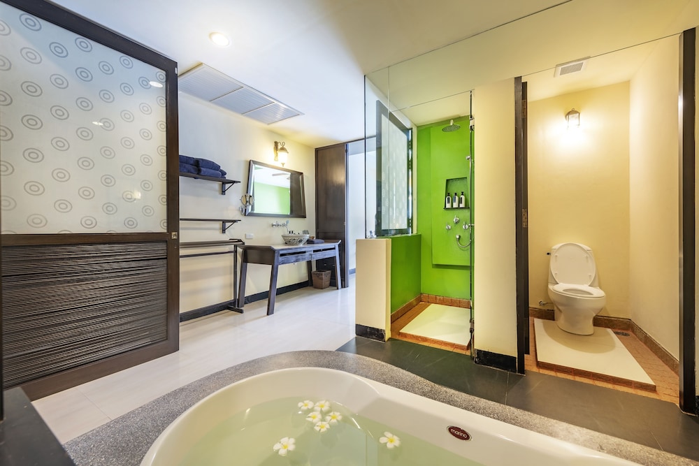 Gold Suite - Photo 12
