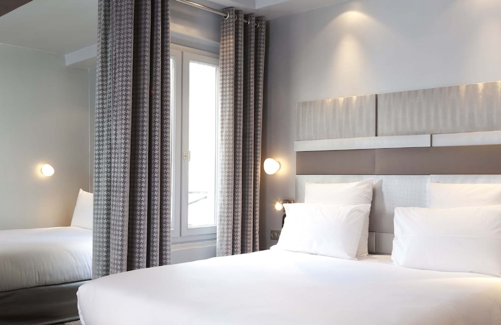 Comfort Room (Building 2)