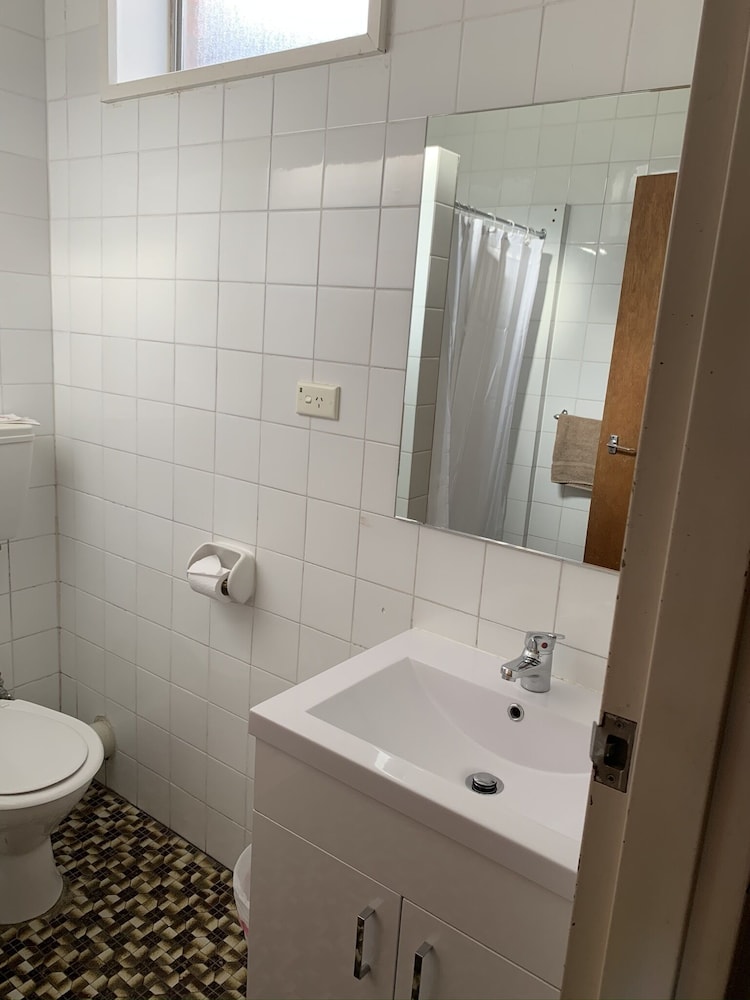 Basic Double Room (Standard Double Room) photo 3