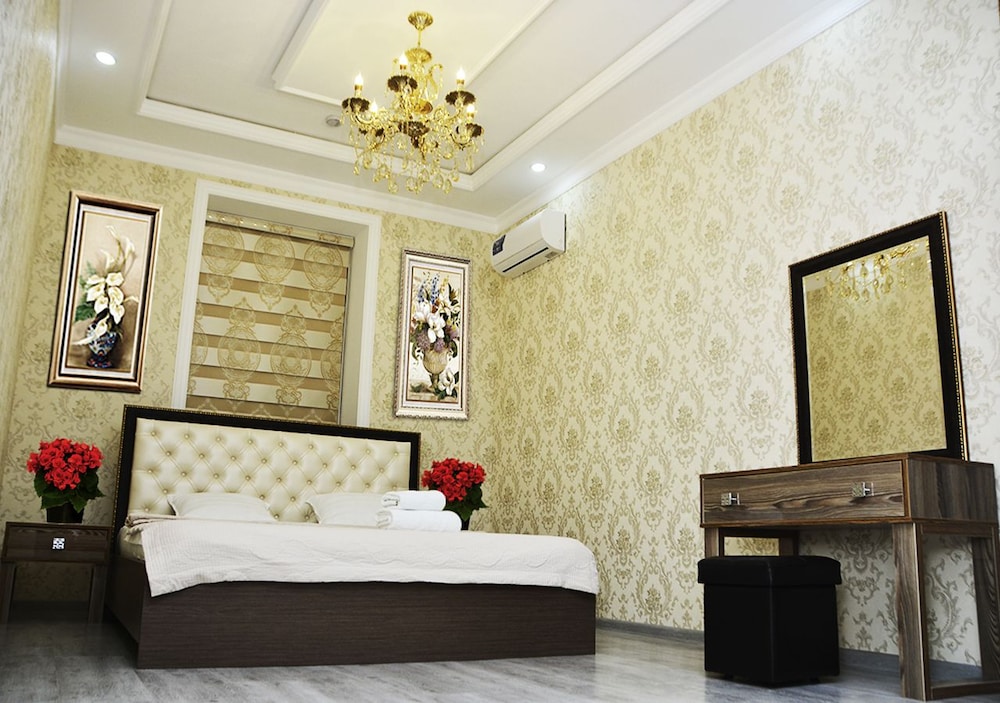 Luxury Apartment, City View