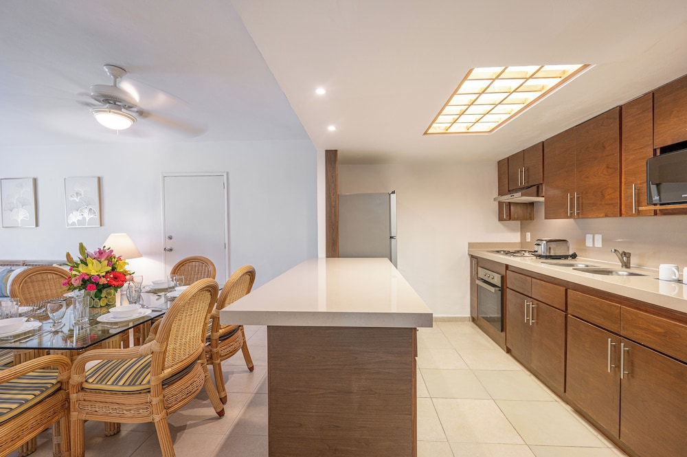 Villa, 3 Bedrooms, Kitchen - Photo 5