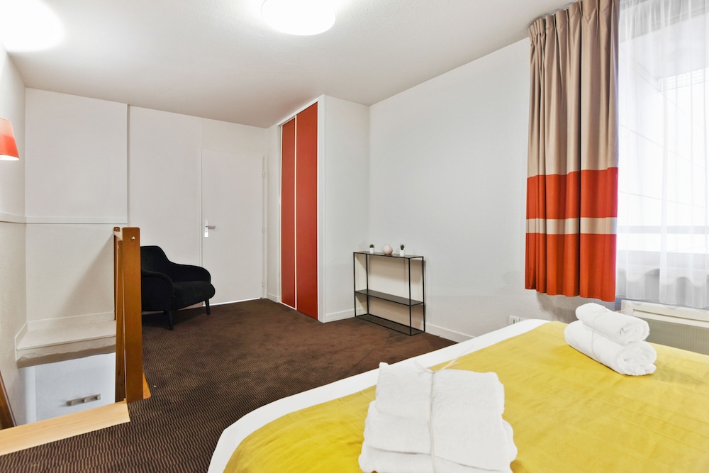 Standard Apartment - Photo 3