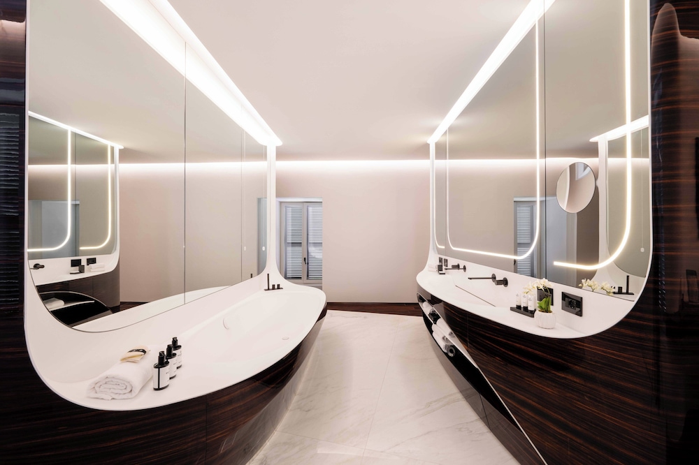 Premier Suite