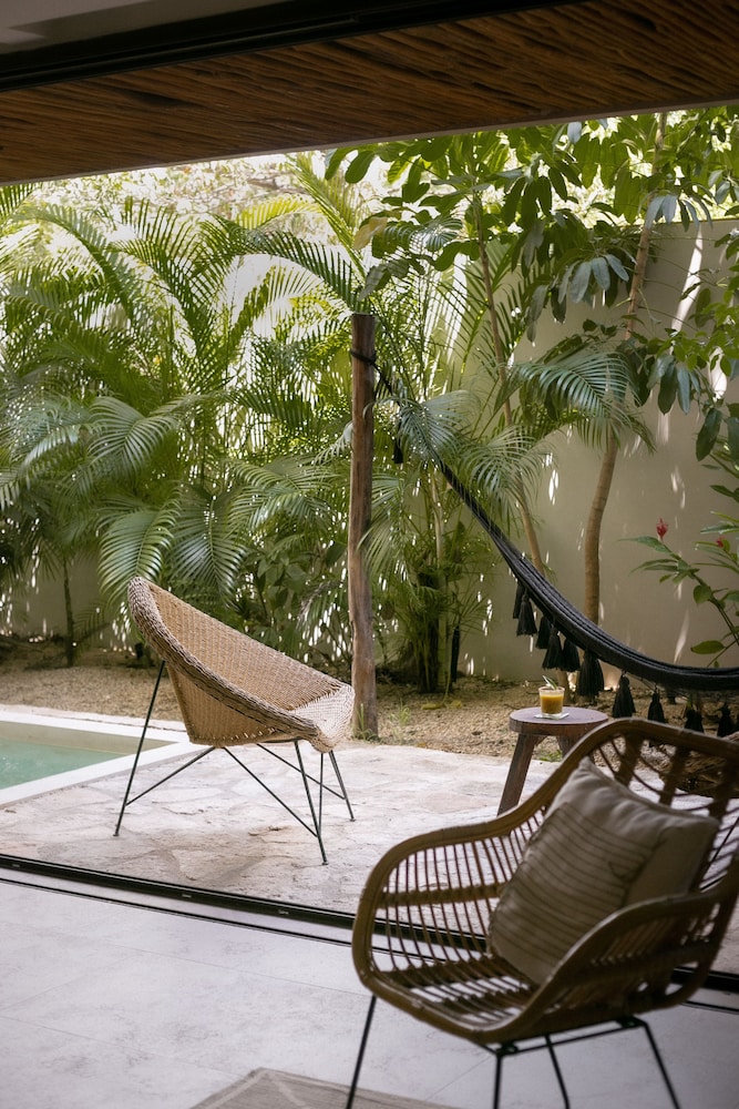 Luxury Apartment, Private Pool