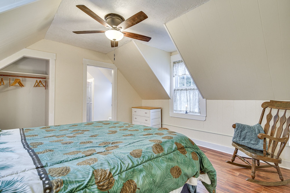 House (4 Bedrooms) photo 2