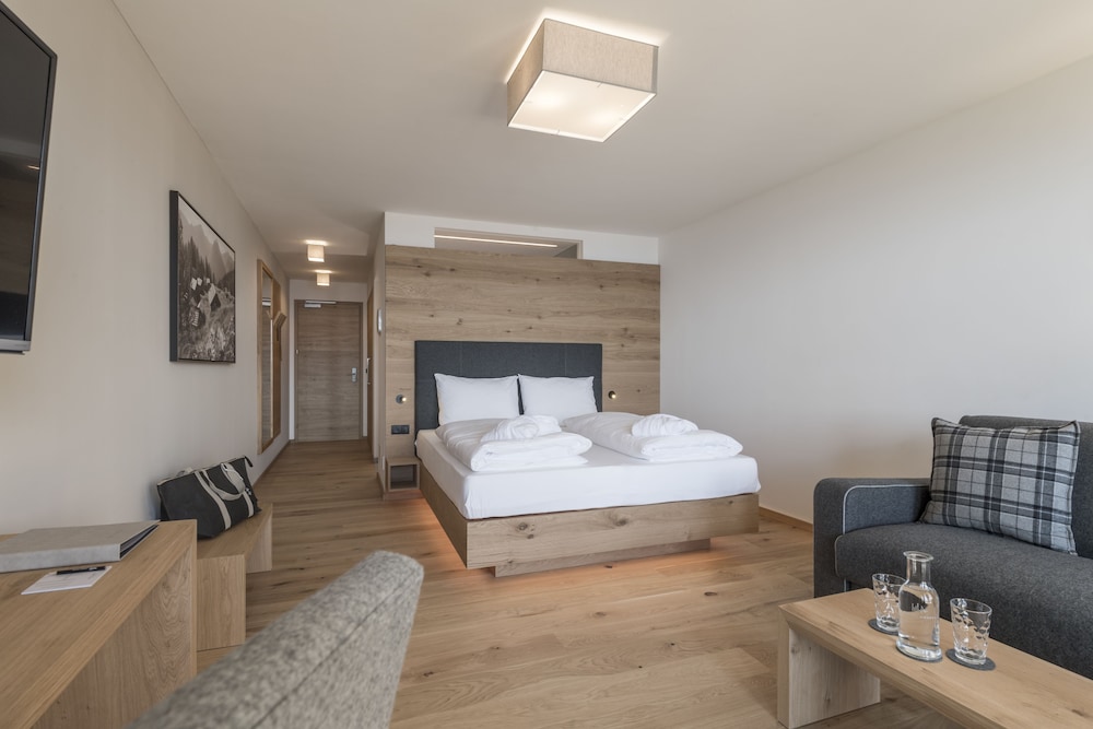 Double Room (Alpine Deluxe)