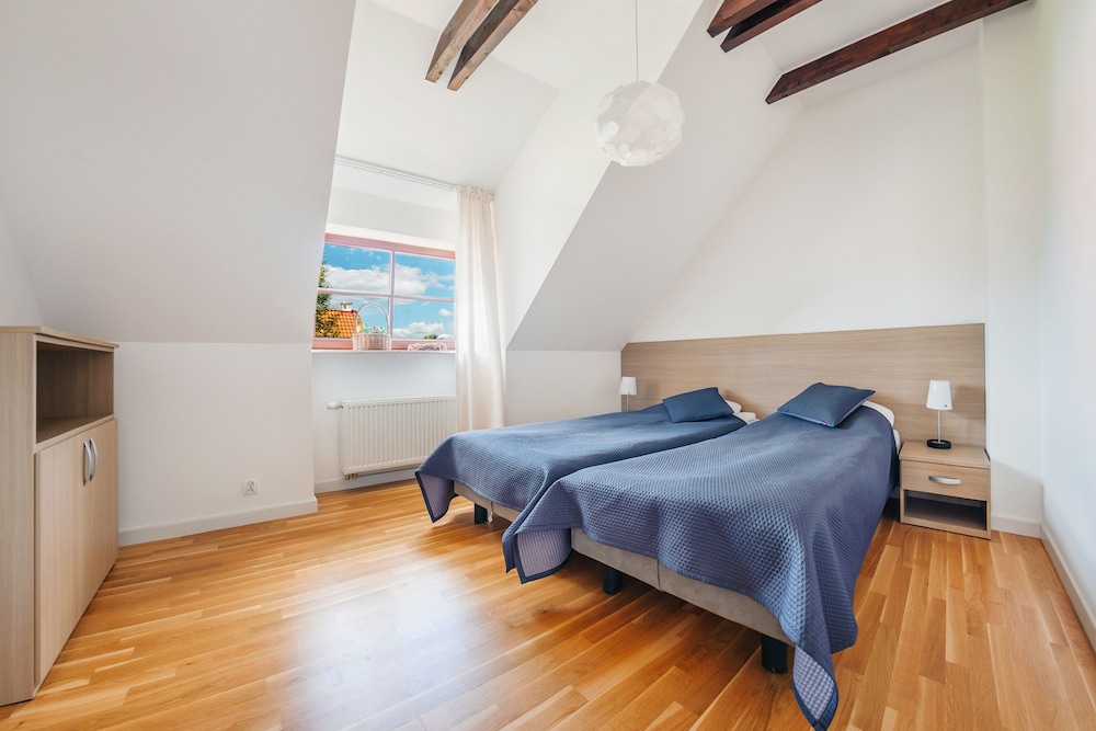 House (Basztowa 3) photo 2