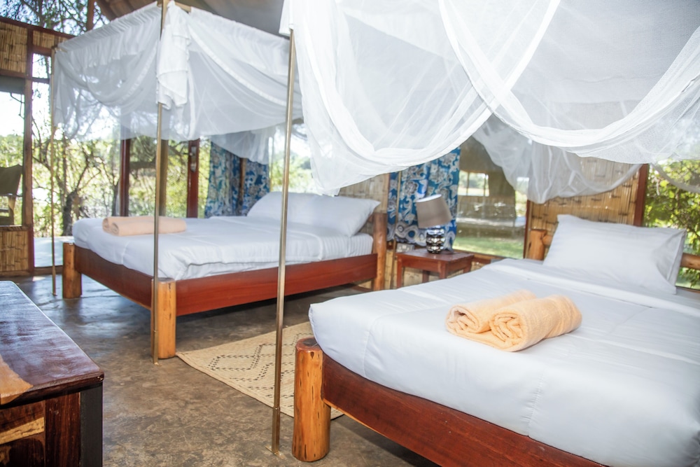 Luxury Tent photo 1
