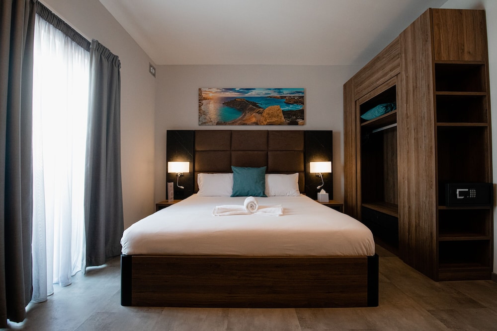 Habitación Doble Estándar, Terraza, Vista a la Piscina