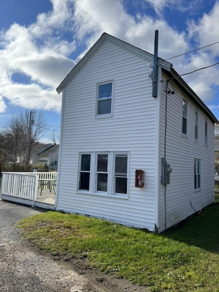 Basic House, Multiple Beds, Non Smoking photo 3