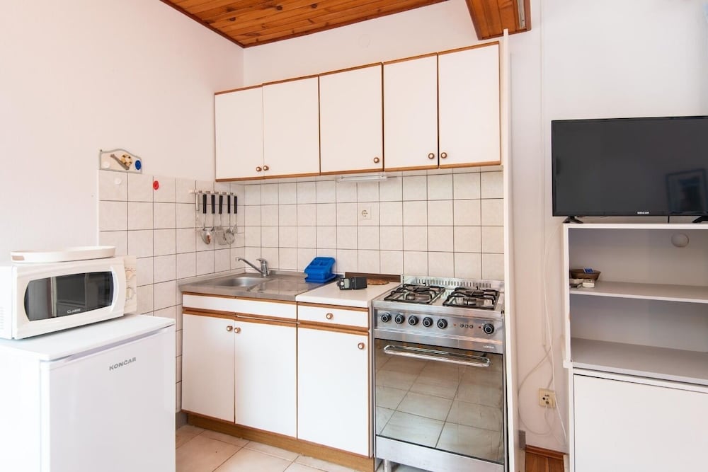 Studio (Sugor - 70 m from sea - Plavi-SA2(2+1)