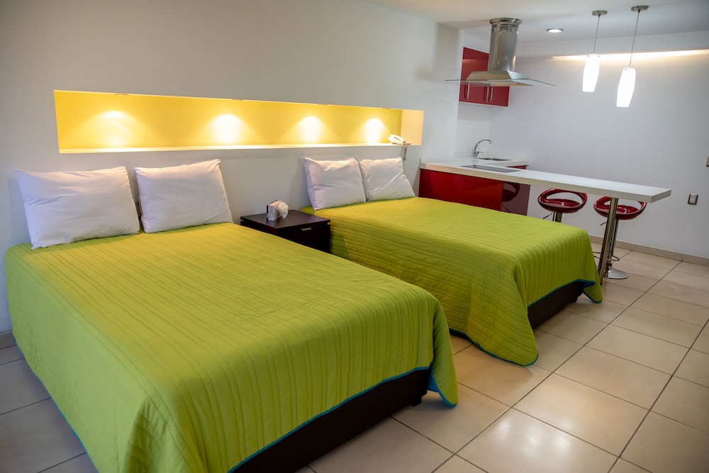 2-bed Suite Ocean View photo 2
