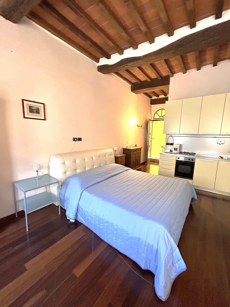 City Room, City View