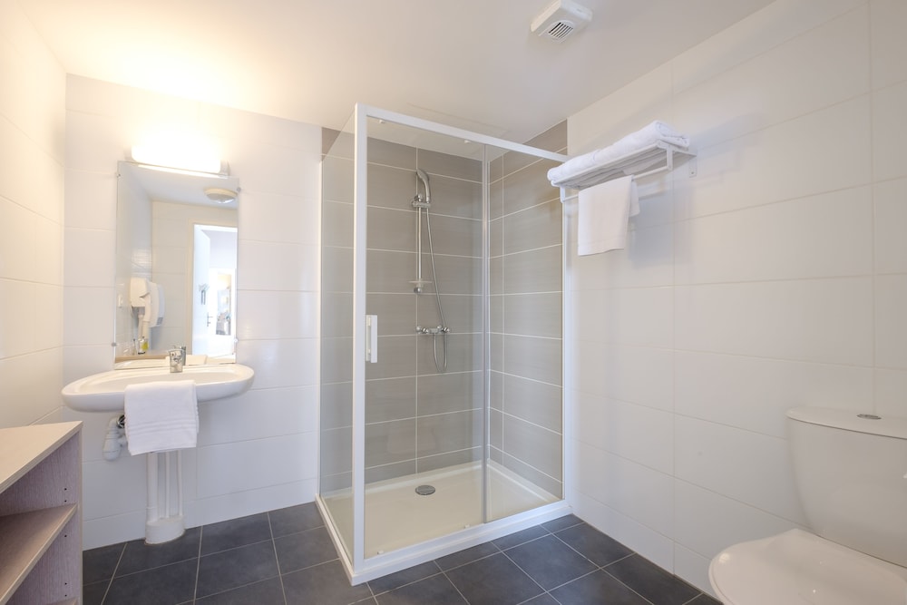 Superior Studio, 1 Queen Bed, Sea View - Photo 6