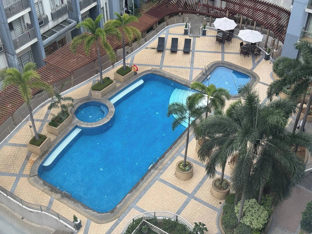 Condo, 1 Bedroom, Accessible, Smoking