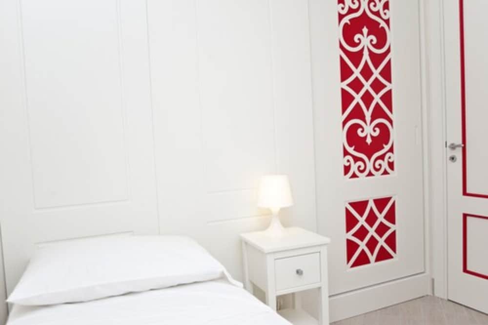 Family Apartment, 2 Bedrooms photo 2