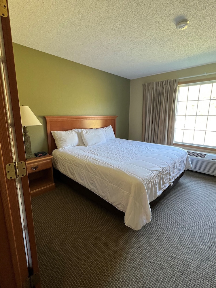 Room, 1 King Bed with Sofa bed photo 1