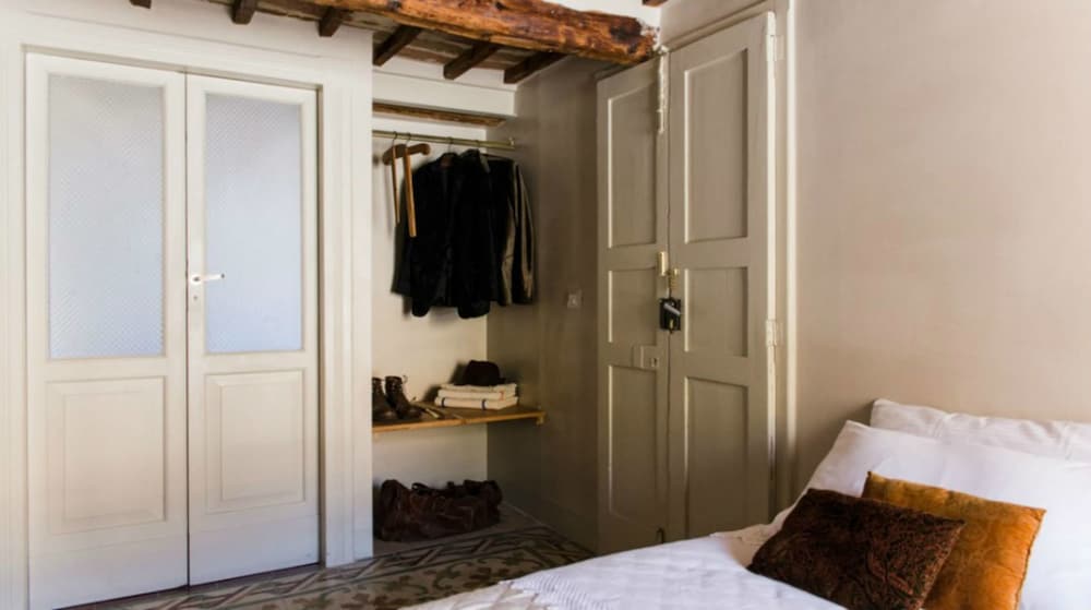 Single Room, Private Bathroom photo 2
