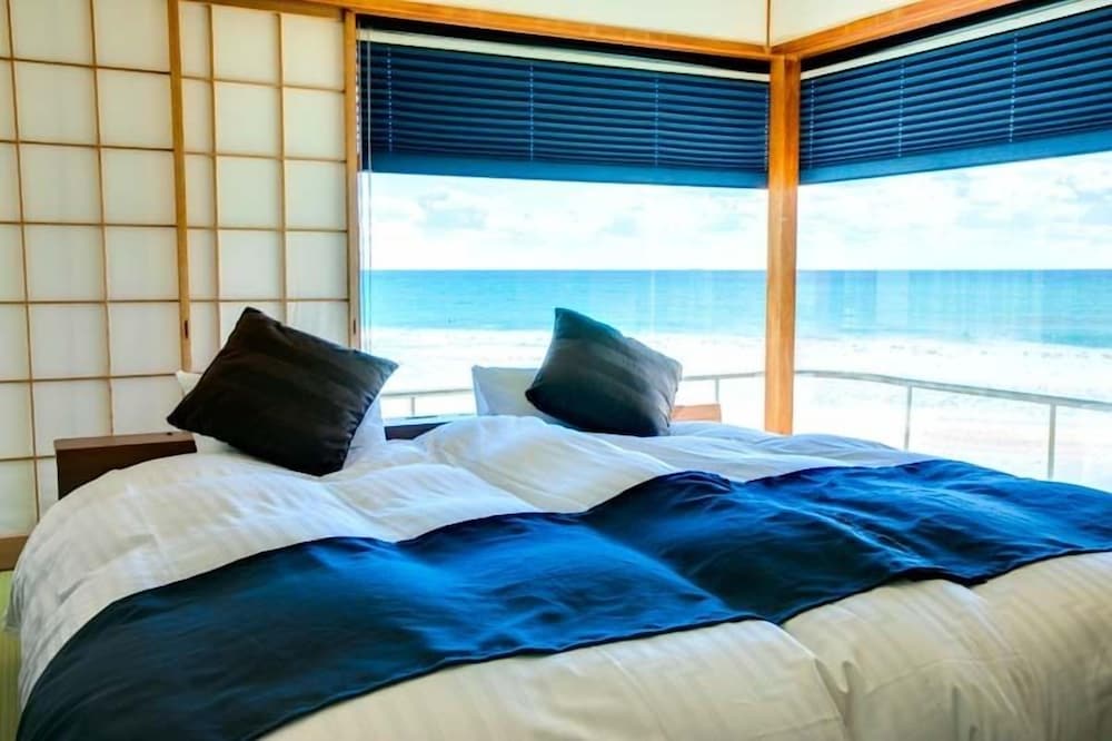 Ocean View Hollywood Twin Room, Non Smoking