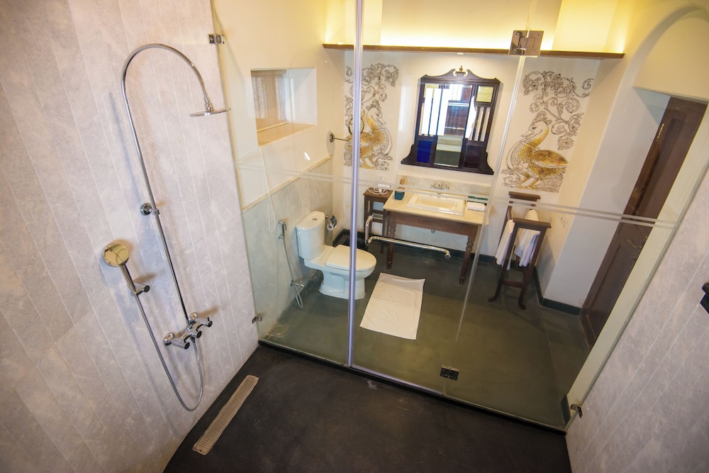 Heritage Deluxe Room photo 2