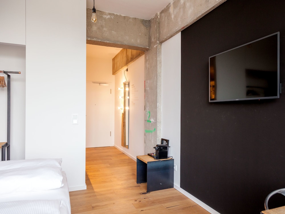 Suite (S) photo 2