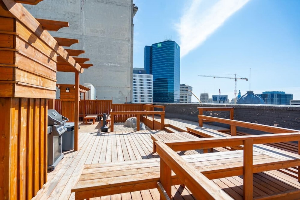 Cozy Downtown Loft Rooftop Patio BBQ Gym Coffee, Billede 14