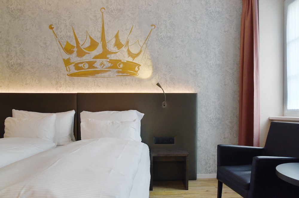 Quadruple Room - Photo 6