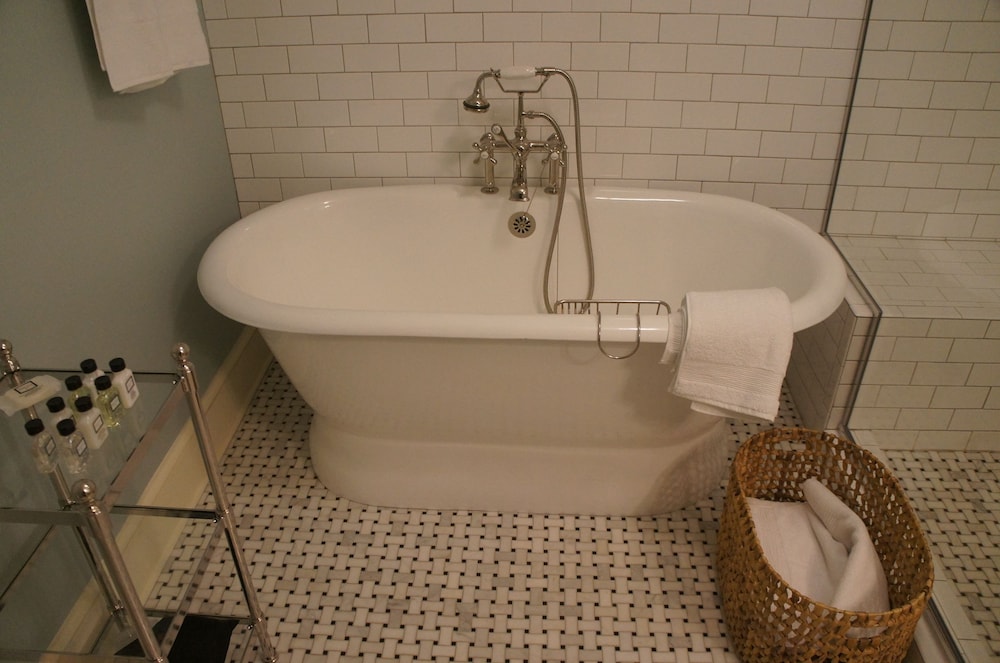Deluxe Double Room (The Architect's Room) photo 3