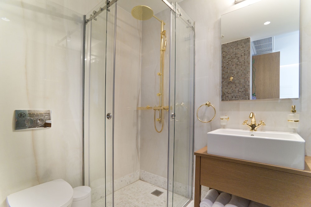 City Living Suite Apartment photo 2