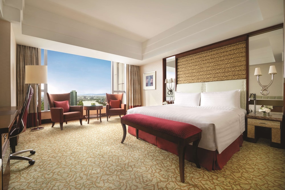 Horizon Club River View Room 1 King - Photo 1
