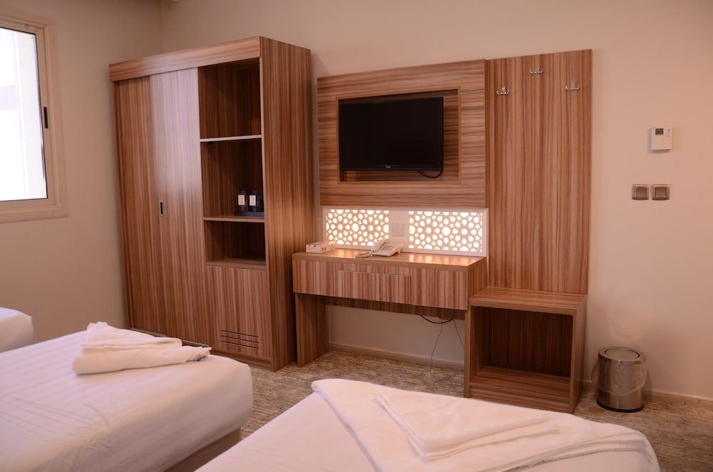Basic Triple Room - Photo 1