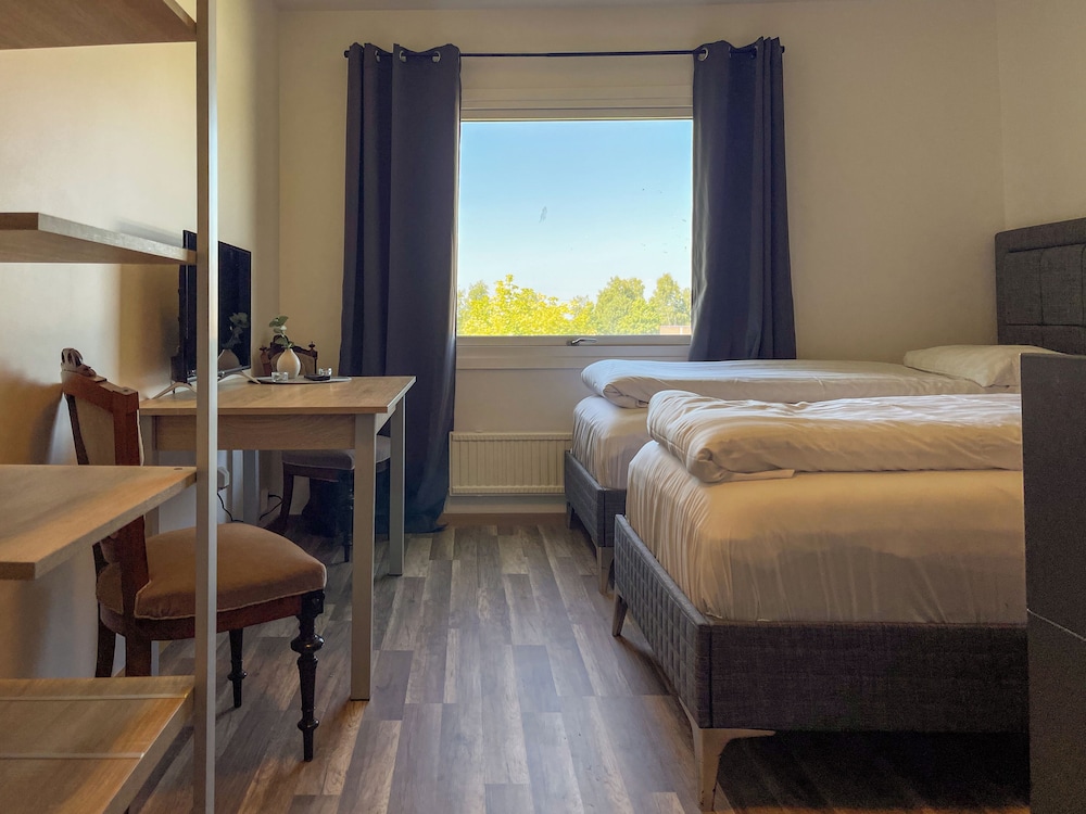 Classic Double or Twin Room, Garden View