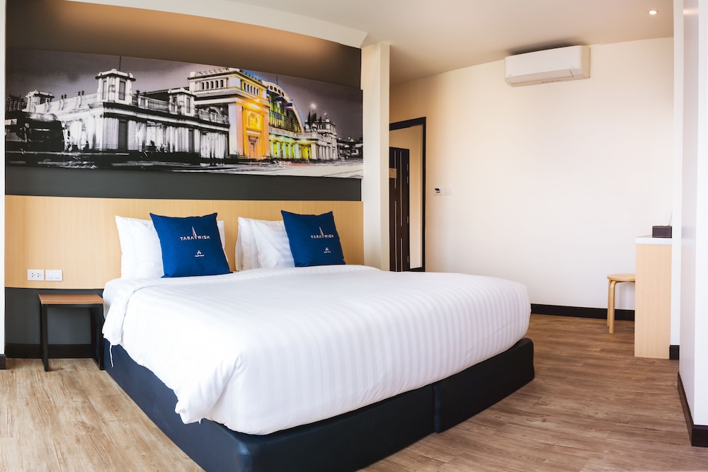 Junior Suite, 2 Bedrooms, City View photo 2