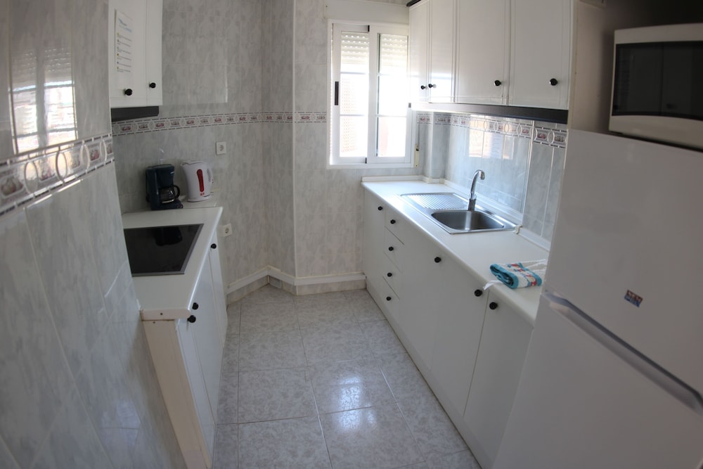 Apartment, 2 Bedrooms (5 adults) - Photo 6