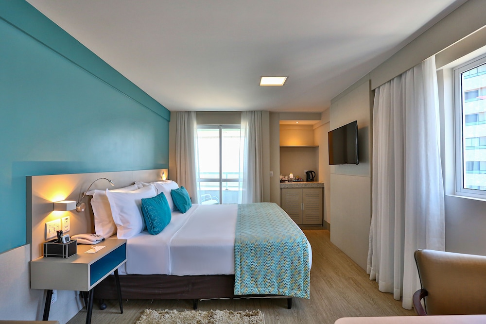 Suite Luxo Queen Triplo