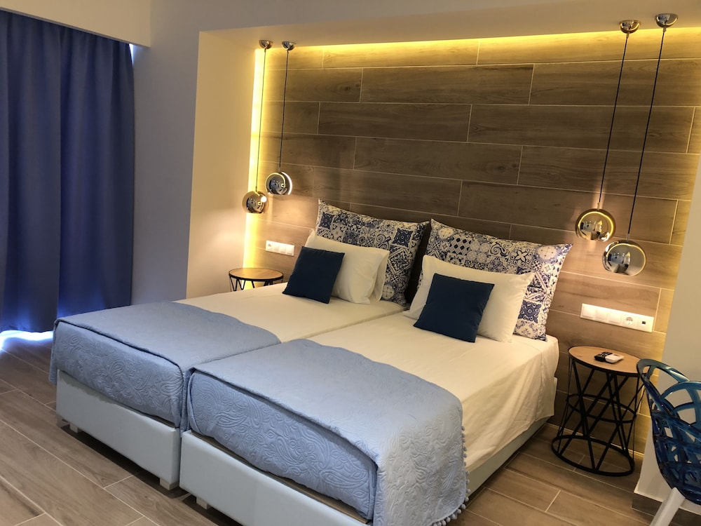 Superior Double or Twin Room photo 1