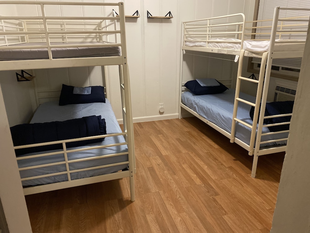 Comfort Shared Dormitory, Non Smoking, Shared Bathroom photo 1