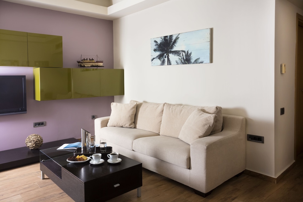 Junior Suite, Sea View - Photo 3