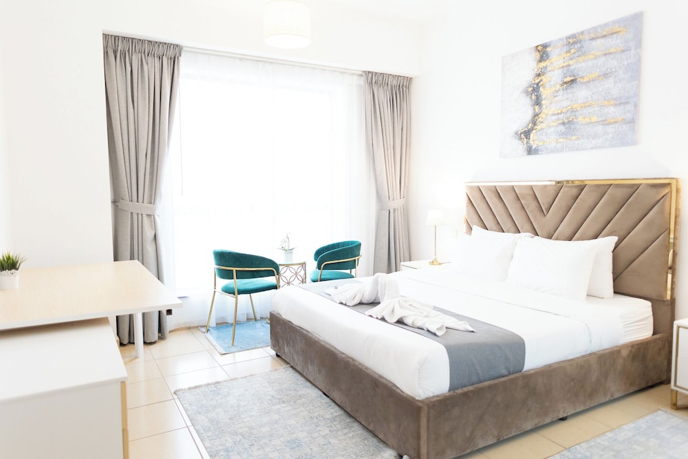 Deluxe Apartment, 2 Bedrooms, Balcony, Marina View