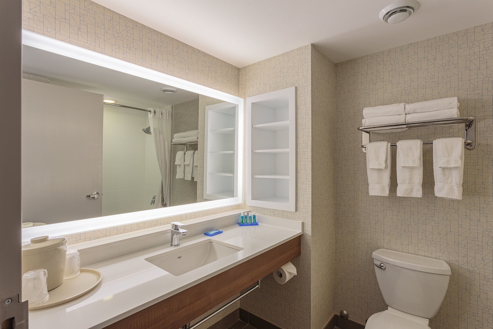 Suite, 2 Queen Beds - Photo 4