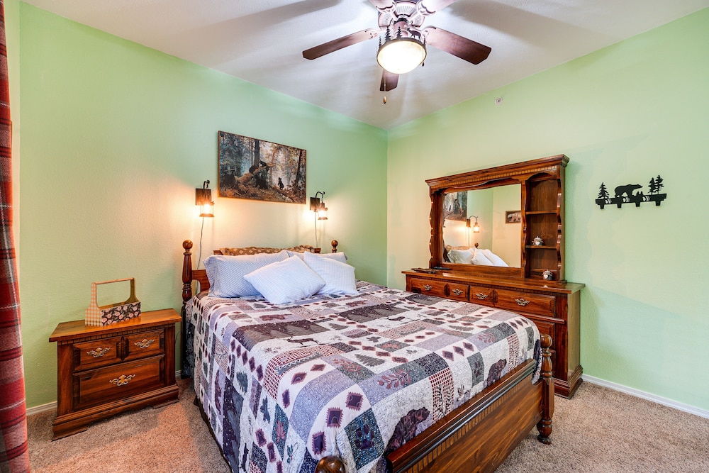 Apartment (2 Bedrooms)