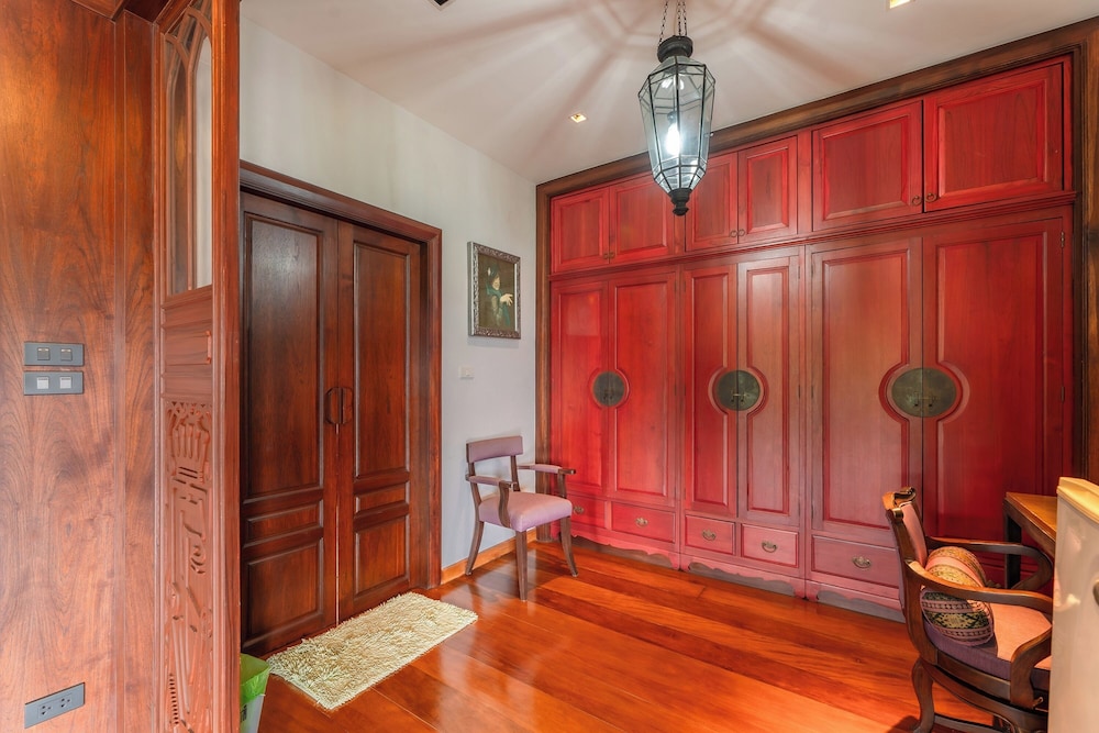 Royal Suite - Photo 9